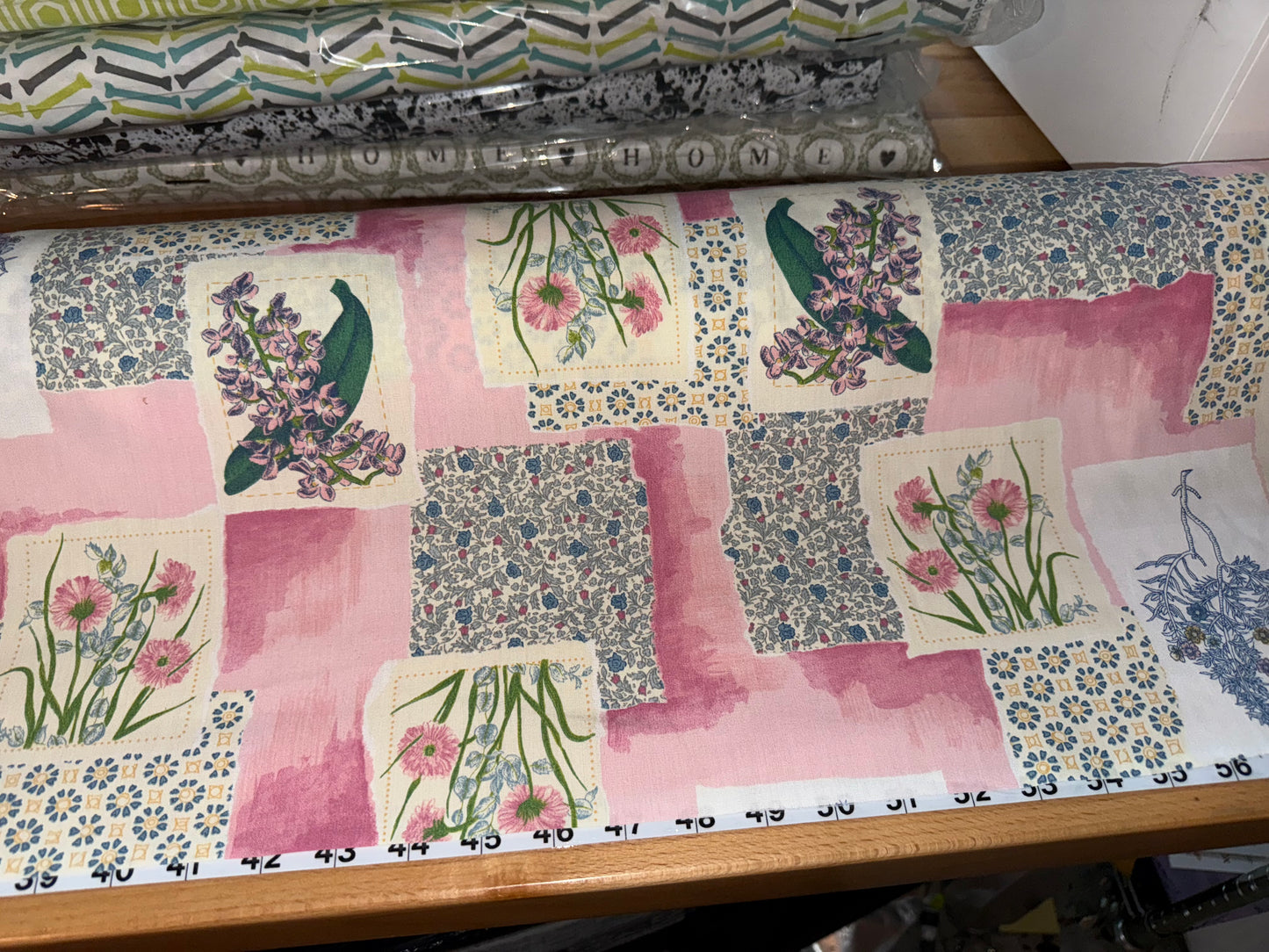 Qualitex 2000 Vintage Floral Patchwork Cotton Fabric – 54+ Inch Wide – Botanical Pink Apparel & Home Décor Fabric