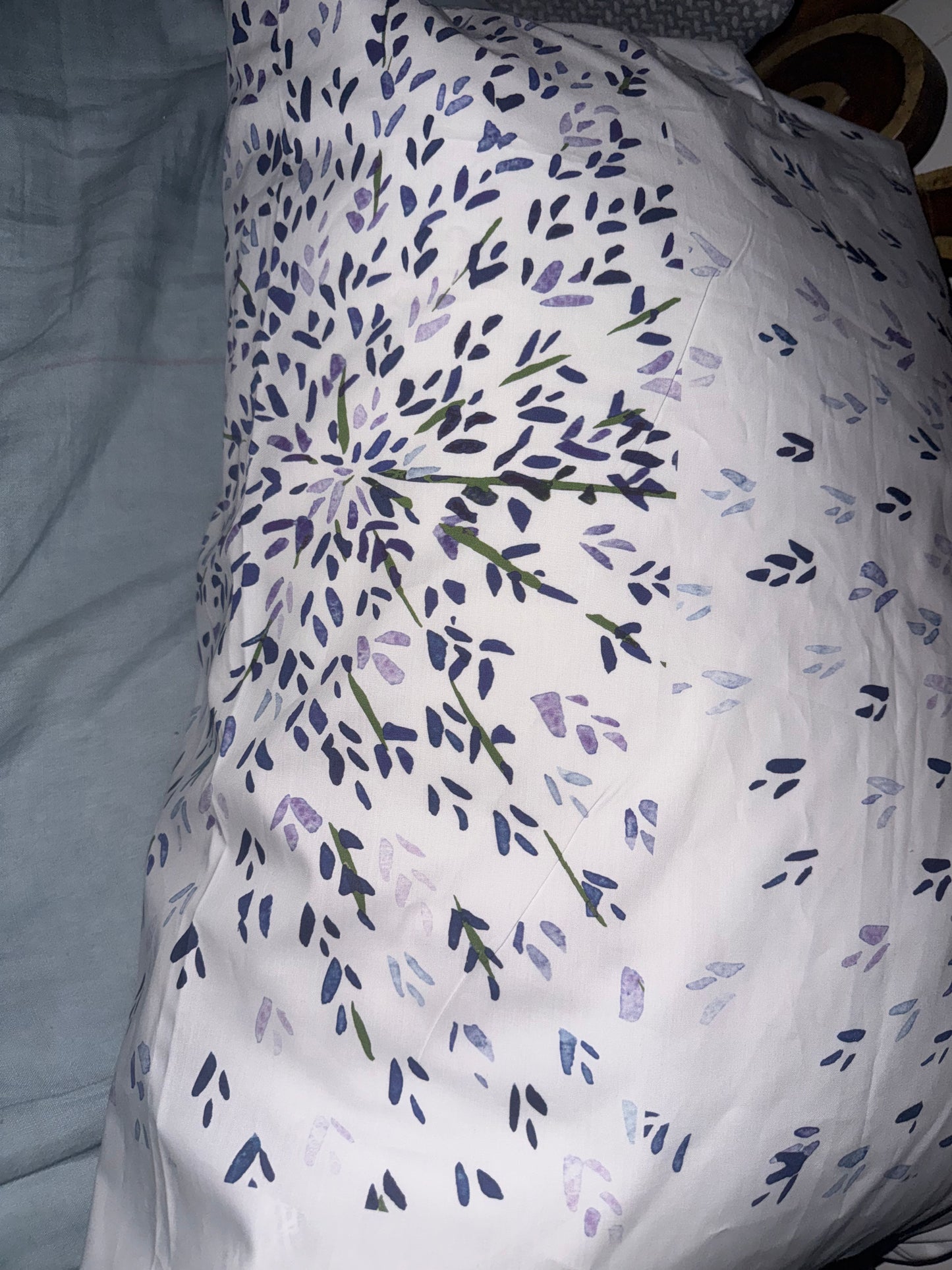 Purple Botanical Pillowcase Panel – Cotton Blend Fabric – 44/45 Inches Wide – 1 Yard Panel