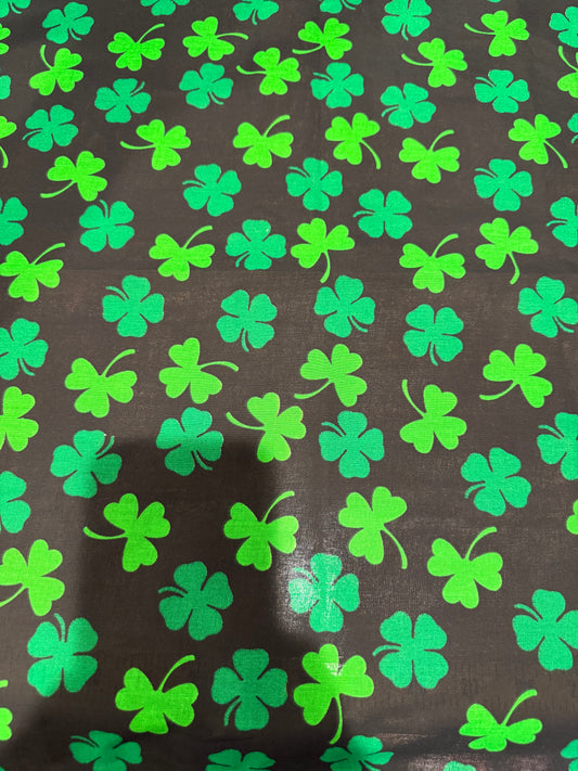 Hav-A-Hank Green Shamrock Bandanna – Black – 21" x 21" – Made in USA