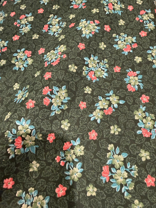 Classic Cotton 2000 Quilting Cotton – Vintage Floral Toss on Black | Premium Quilter's Cotton | 44/45" Wide
